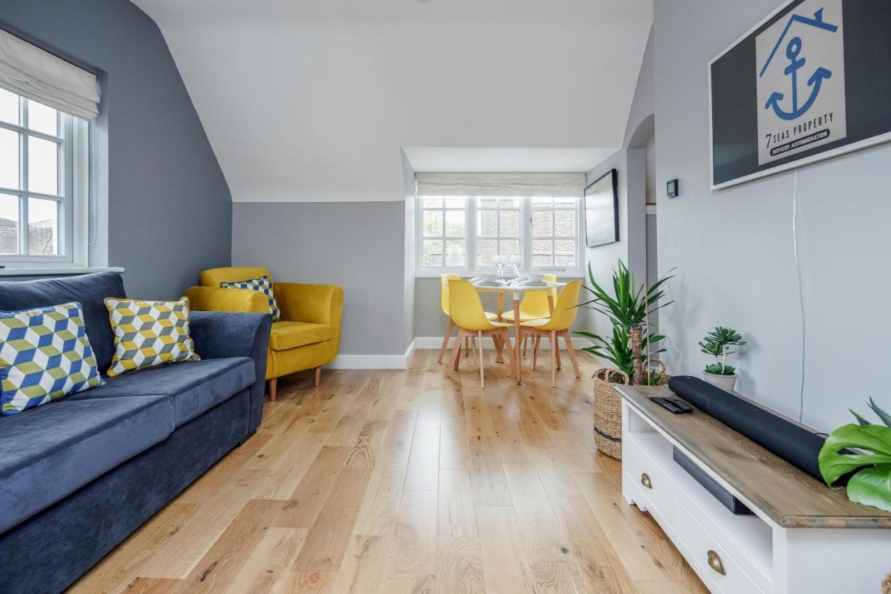 The Gem Of Central Winchester - Sleeps 4 Exterior photo