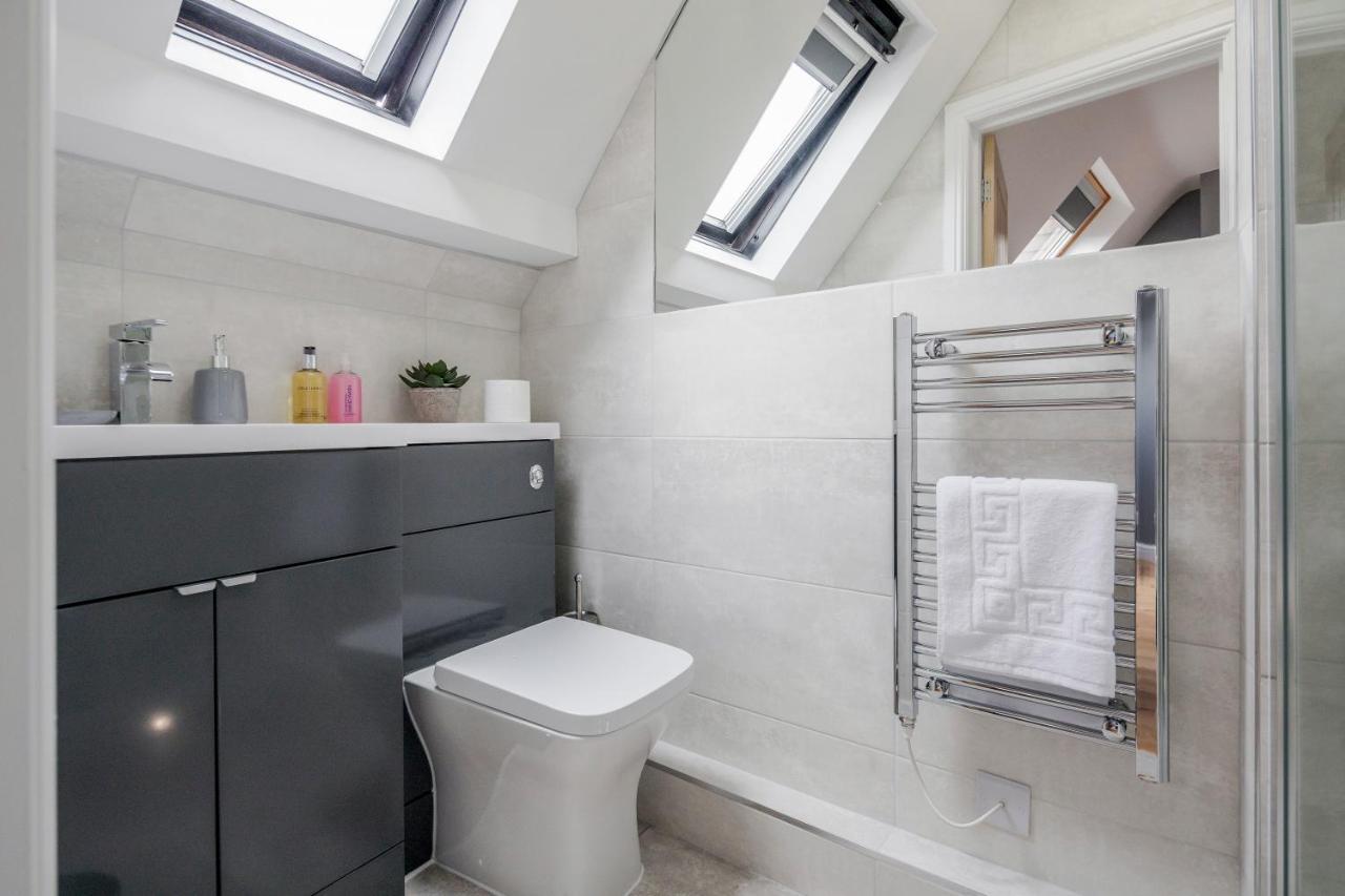 The Gem Of Central Winchester - Sleeps 4 Exterior photo